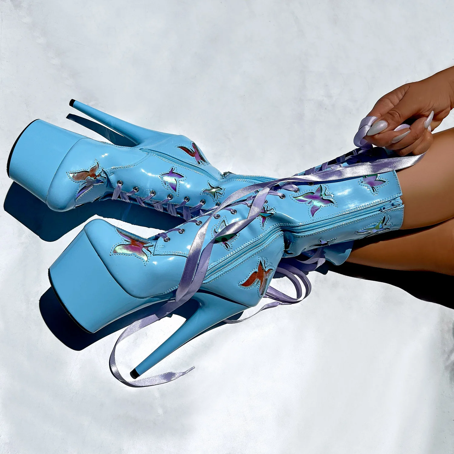 Butterfly Boot - Blue - 7 INCH - Image 3
