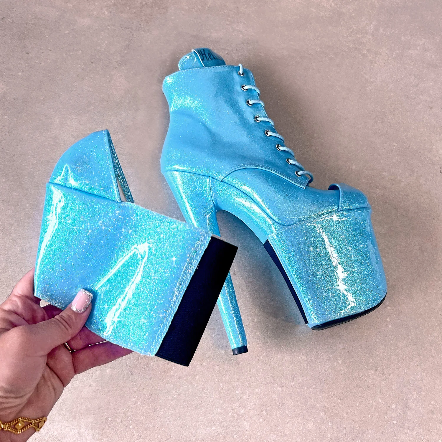 Classique Shoe Protector - Baby Blues *2.0* - 8 INCH - Image 2
