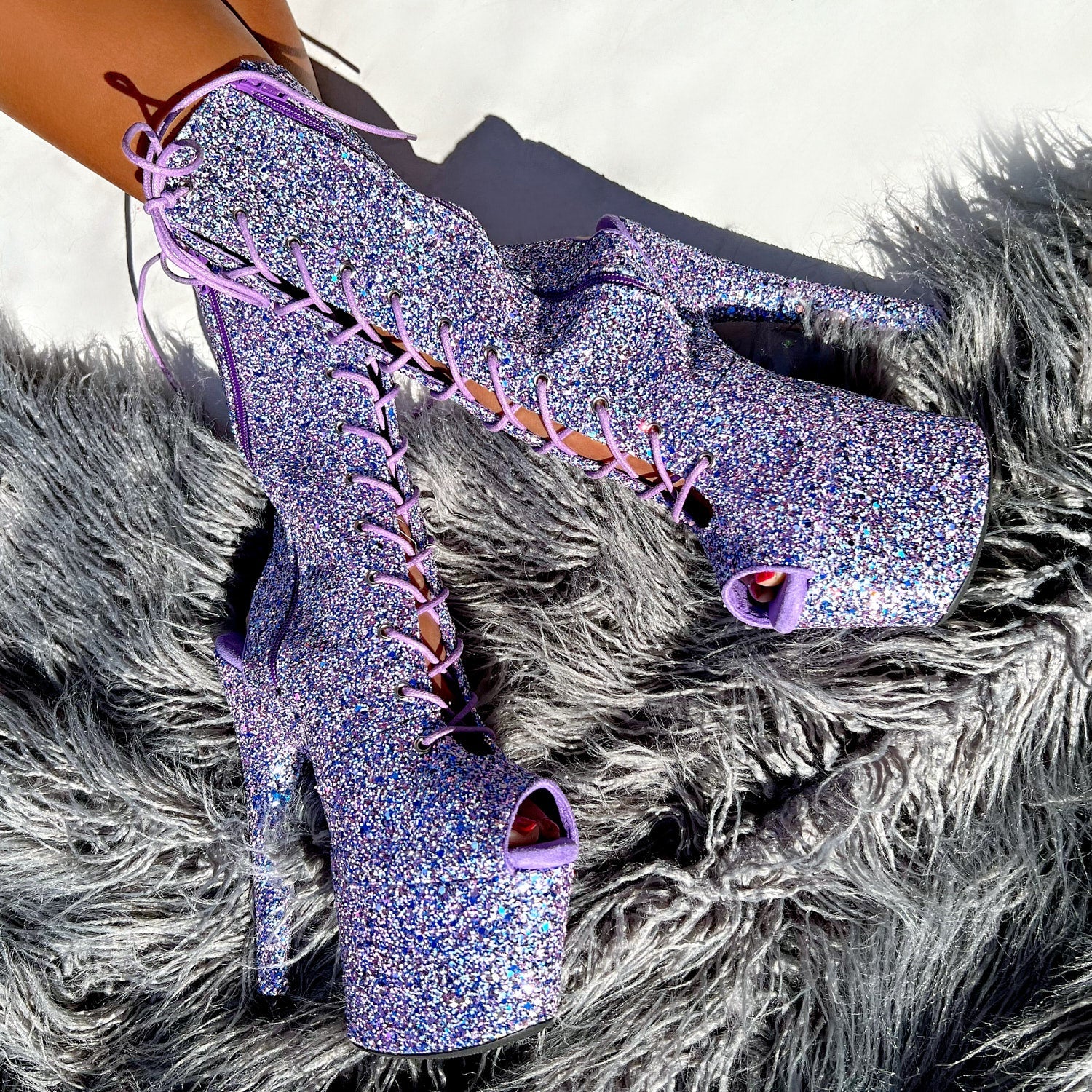 The Glitterati Xtra - OHOT Boot - Confetti - 7INCH - Image 4