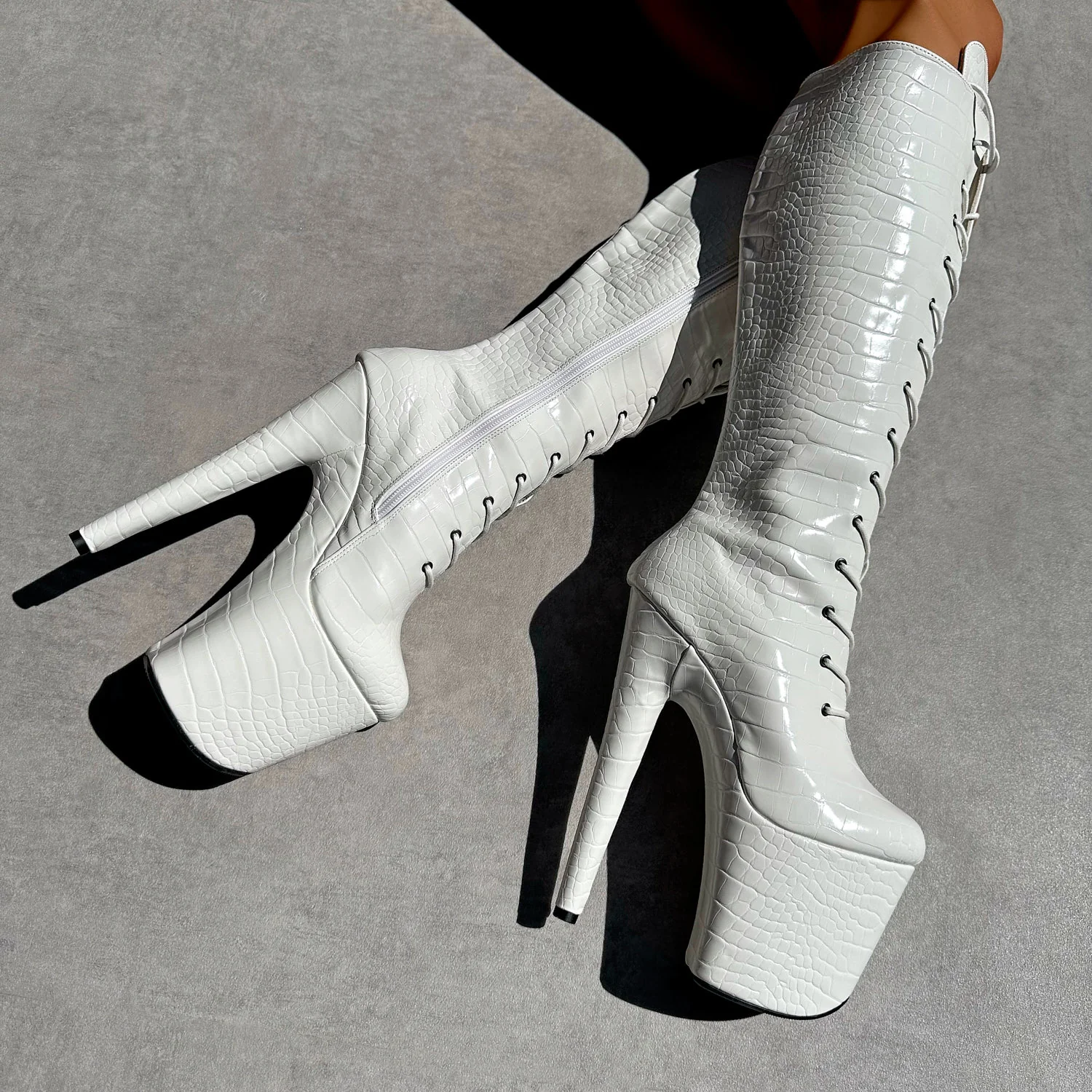 Ghosted - Knee Boot - 8INCH - Image 2