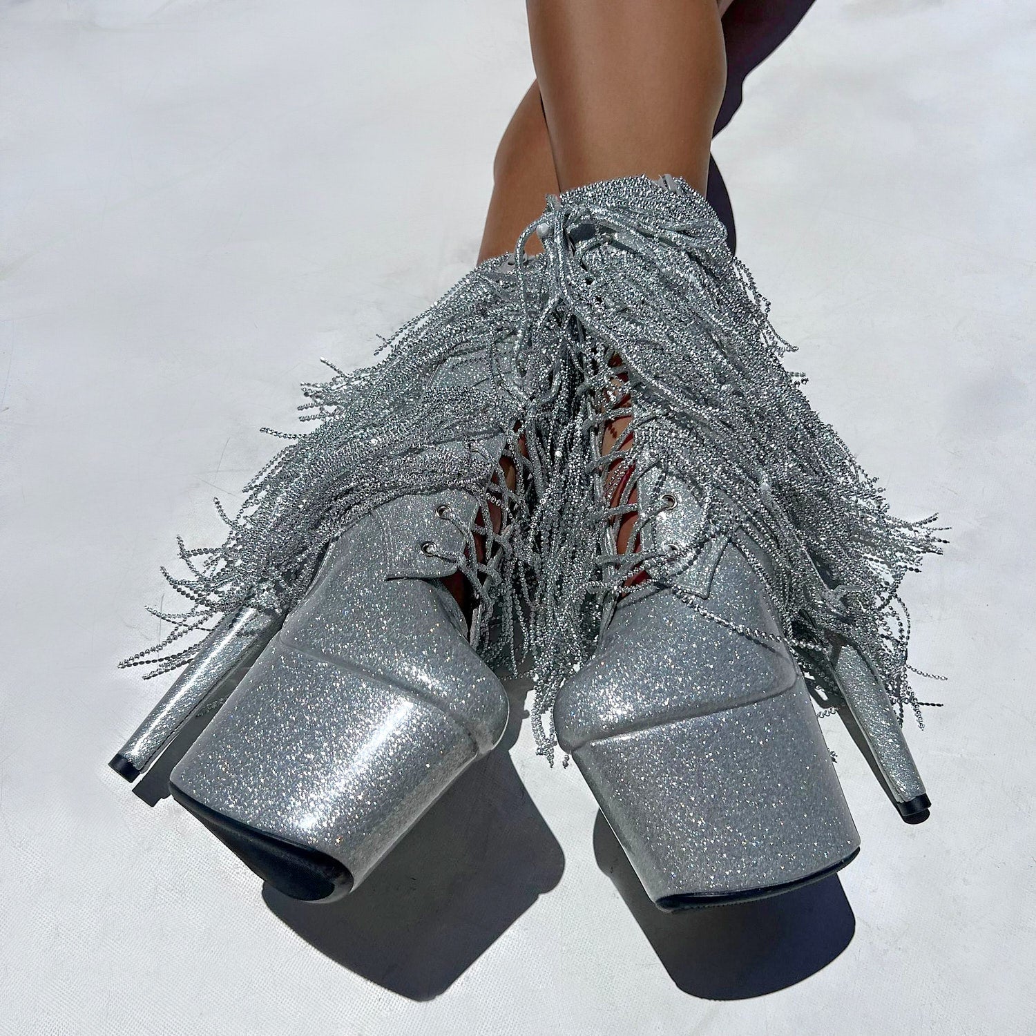 Chrome Cowgirls - Wide Fit Boot - Sliver Glitterati - 7INCH - Image 3