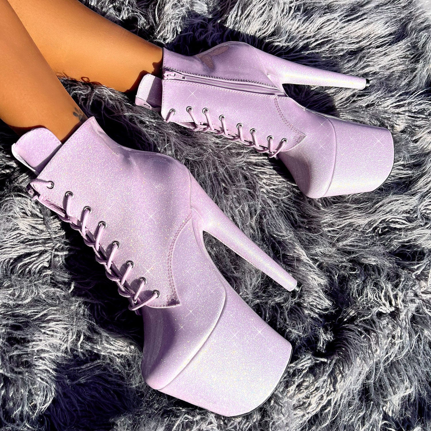 The Glitterati Ankle Boot - Lilac Lovers - 8 INCH - Image 2
