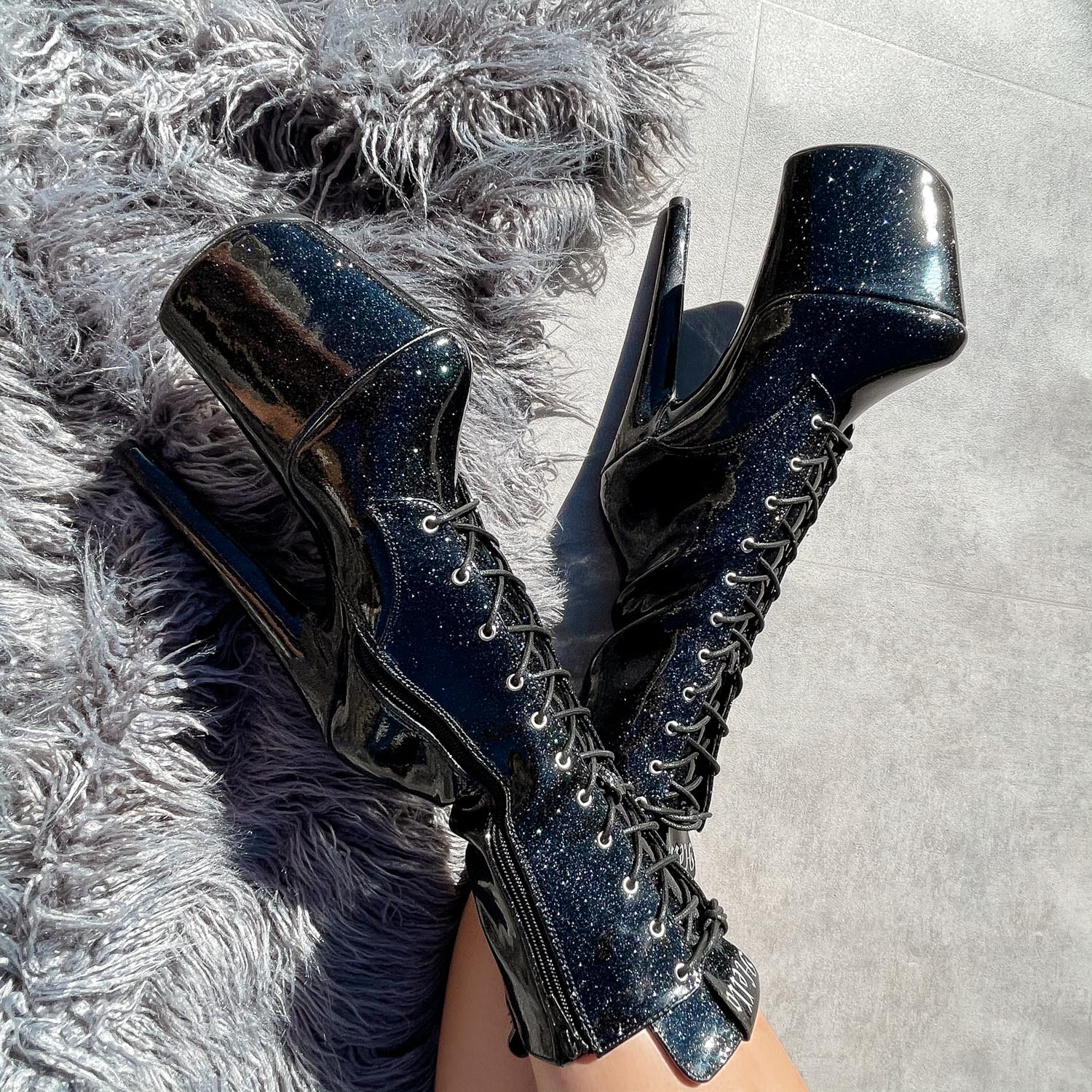 Glitterati Boot Wide Fit - Sin City - 8 INCH - Image 3