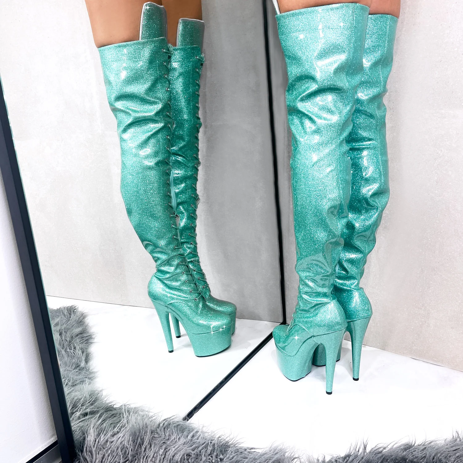 Glitterati Thigh High - Baby Blue - 7 INCH - Image 5