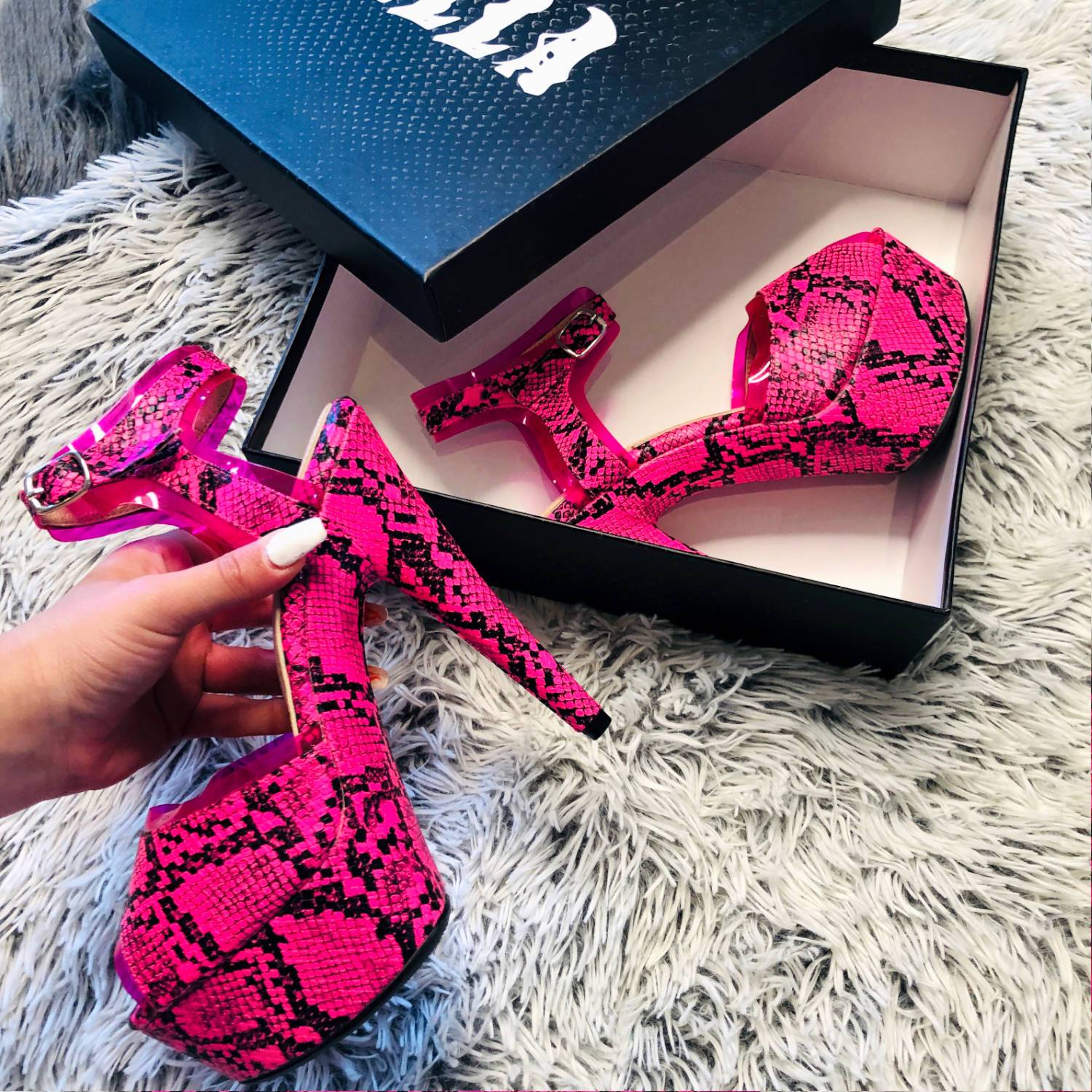 HissyFit Stiletto - 6 INCH - Image 2
