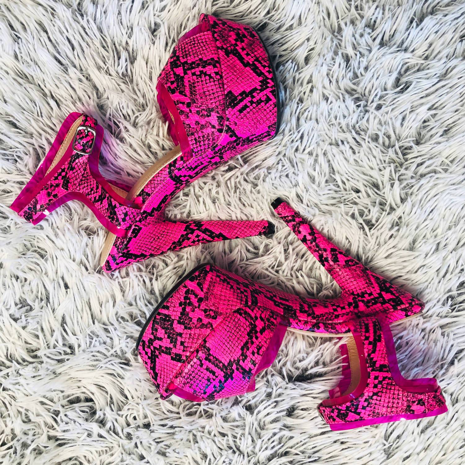HissyFit Stiletto - 6 INCH - Image 3