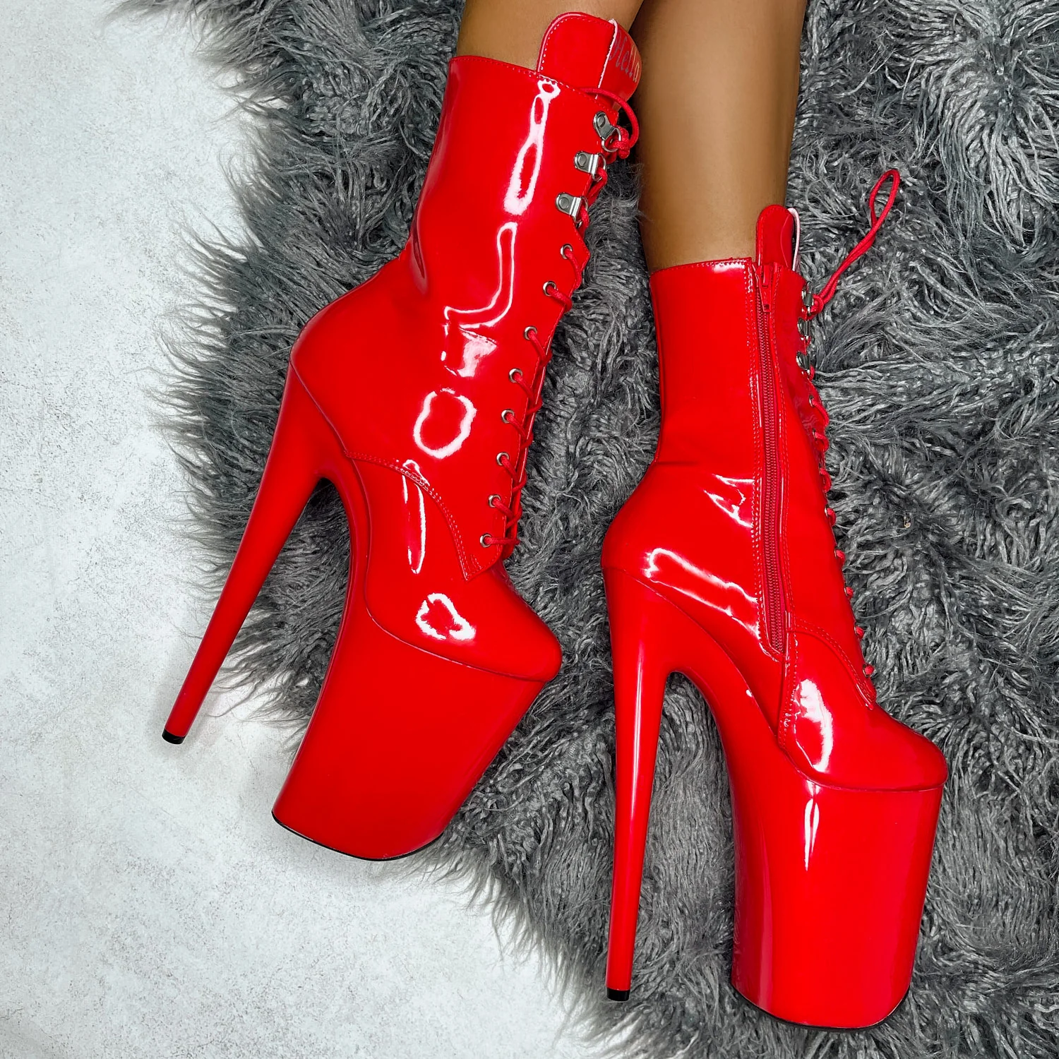 LipKit Boot - Cherry Pie - 9 INCH - Image 4