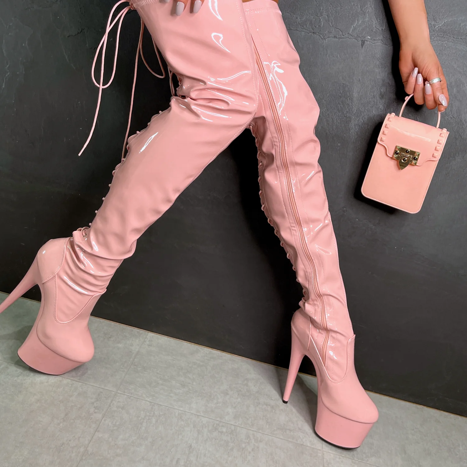 LipKit Thigh High - Candy Shop - 7 INCH - Image 4
