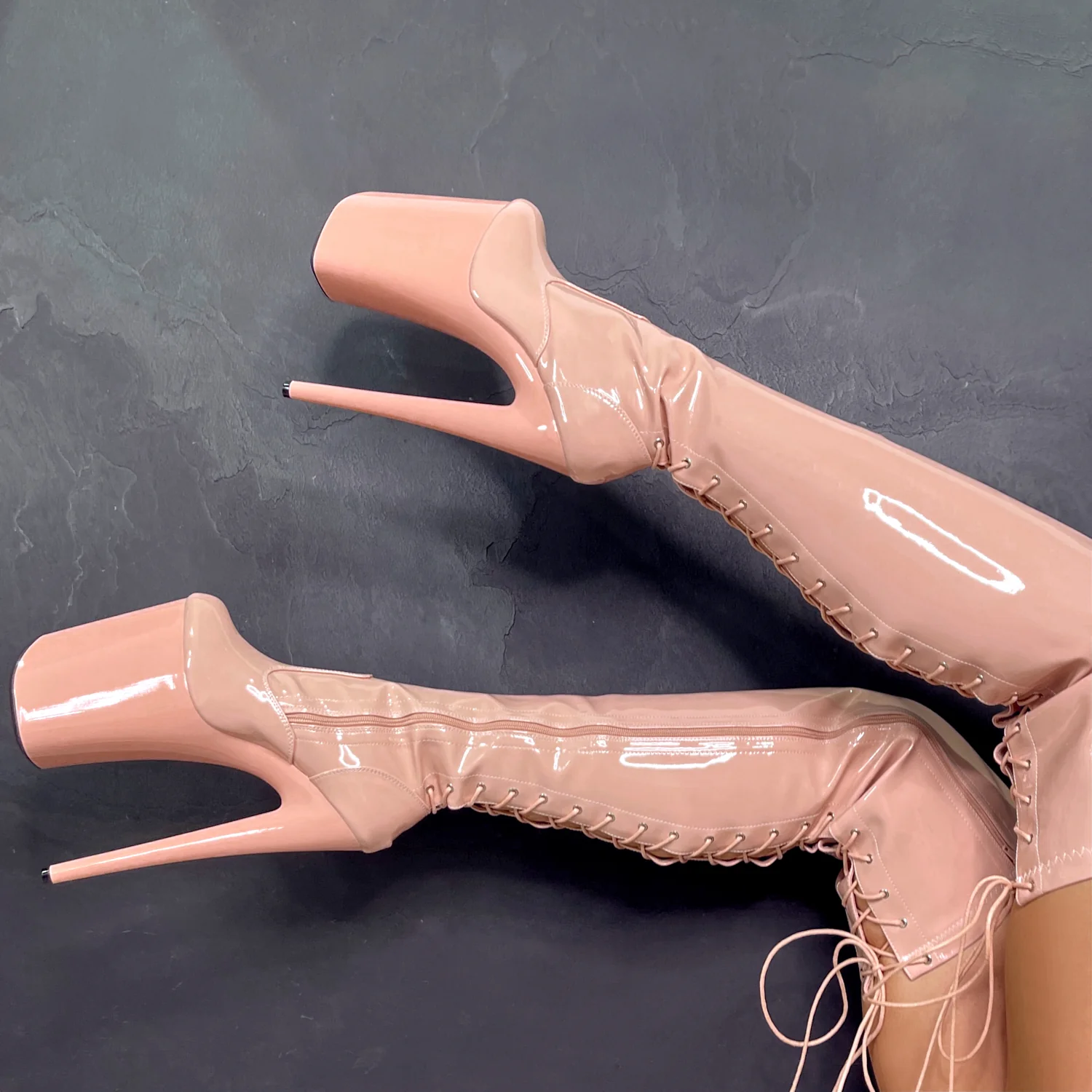 LipKit Thicc Thigh High - Dream On - 9 INCH - Image 5