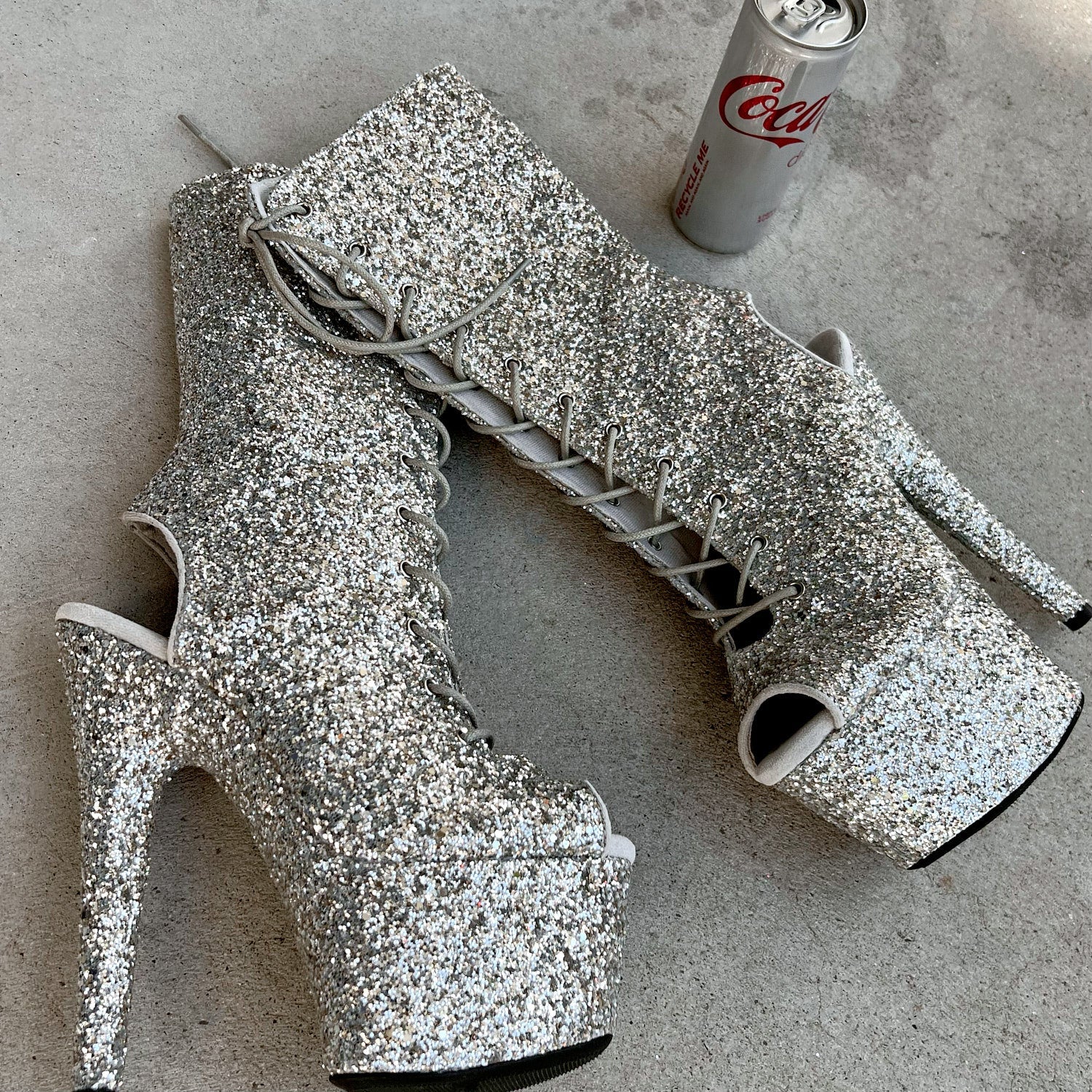 The Glitterati Xtra - OHOT Boot - Monroe 7INCH - Image 5