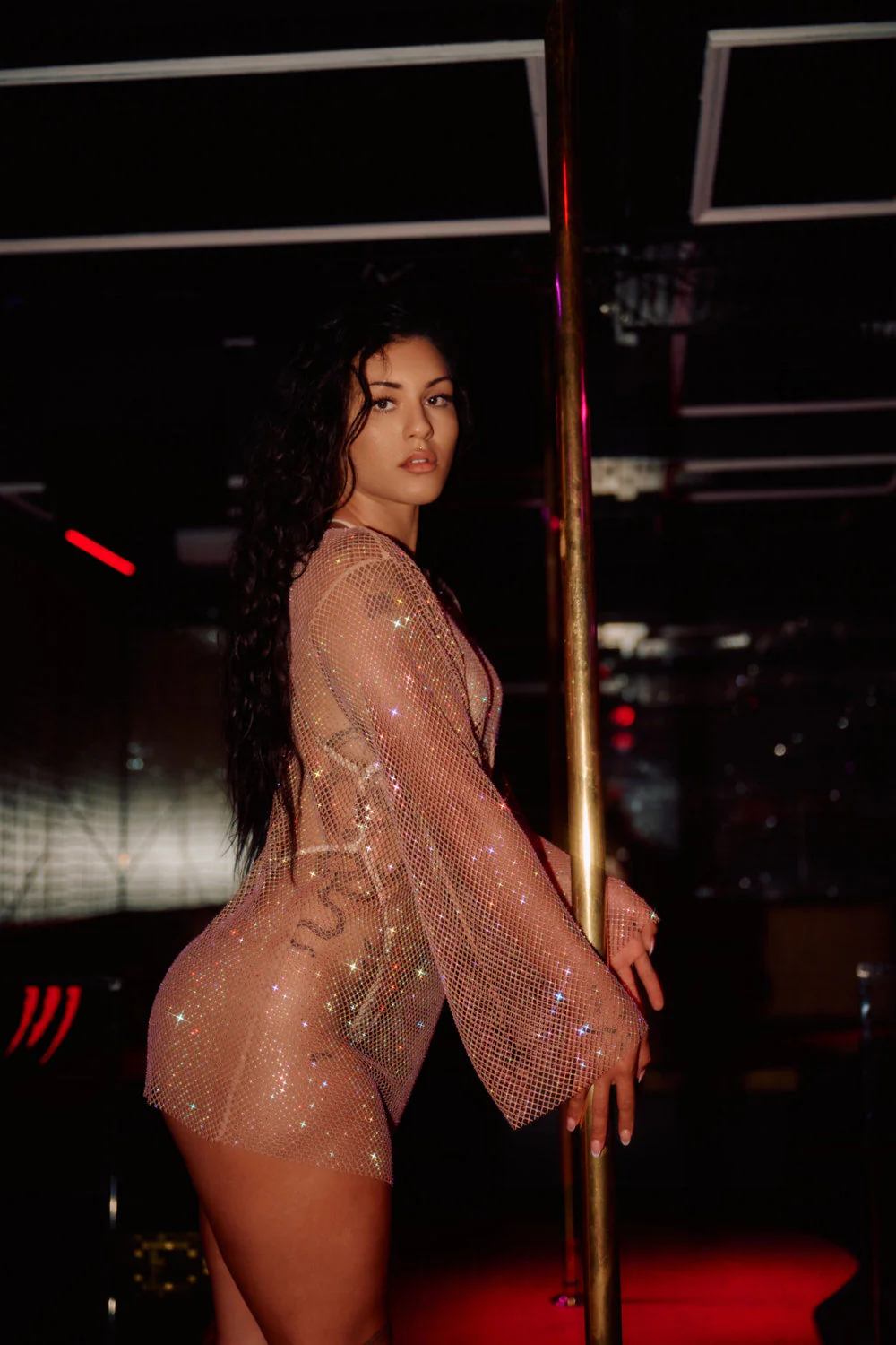 Honey - Diamond-drip Fantasy Sleeved Dress - Image 9