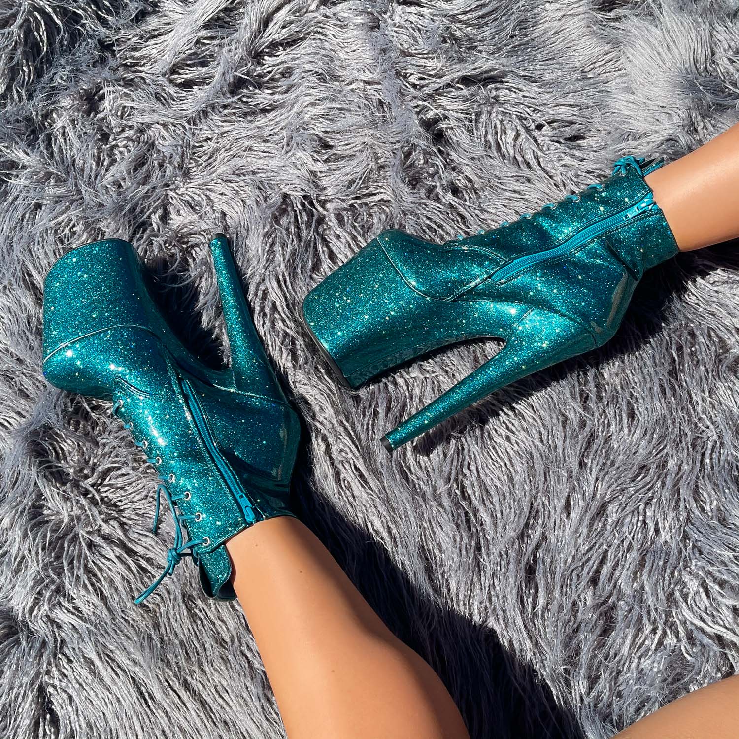 The Glitterati Ankle Boot - Ocean Eyes - 8 INCH - Image 4