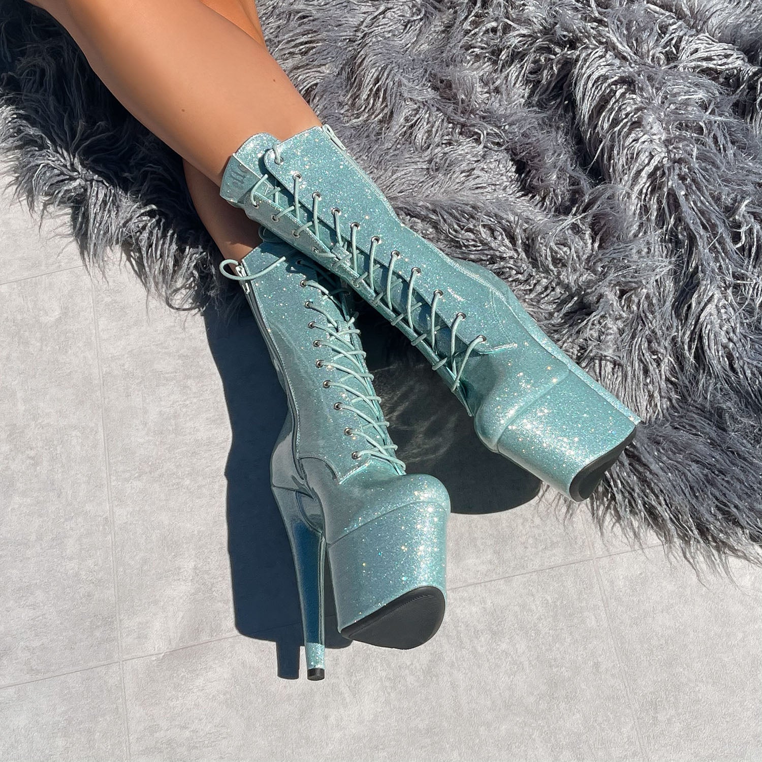 The Glitterati Boot - Ice Ice Baby - 7 INCH - Image 3