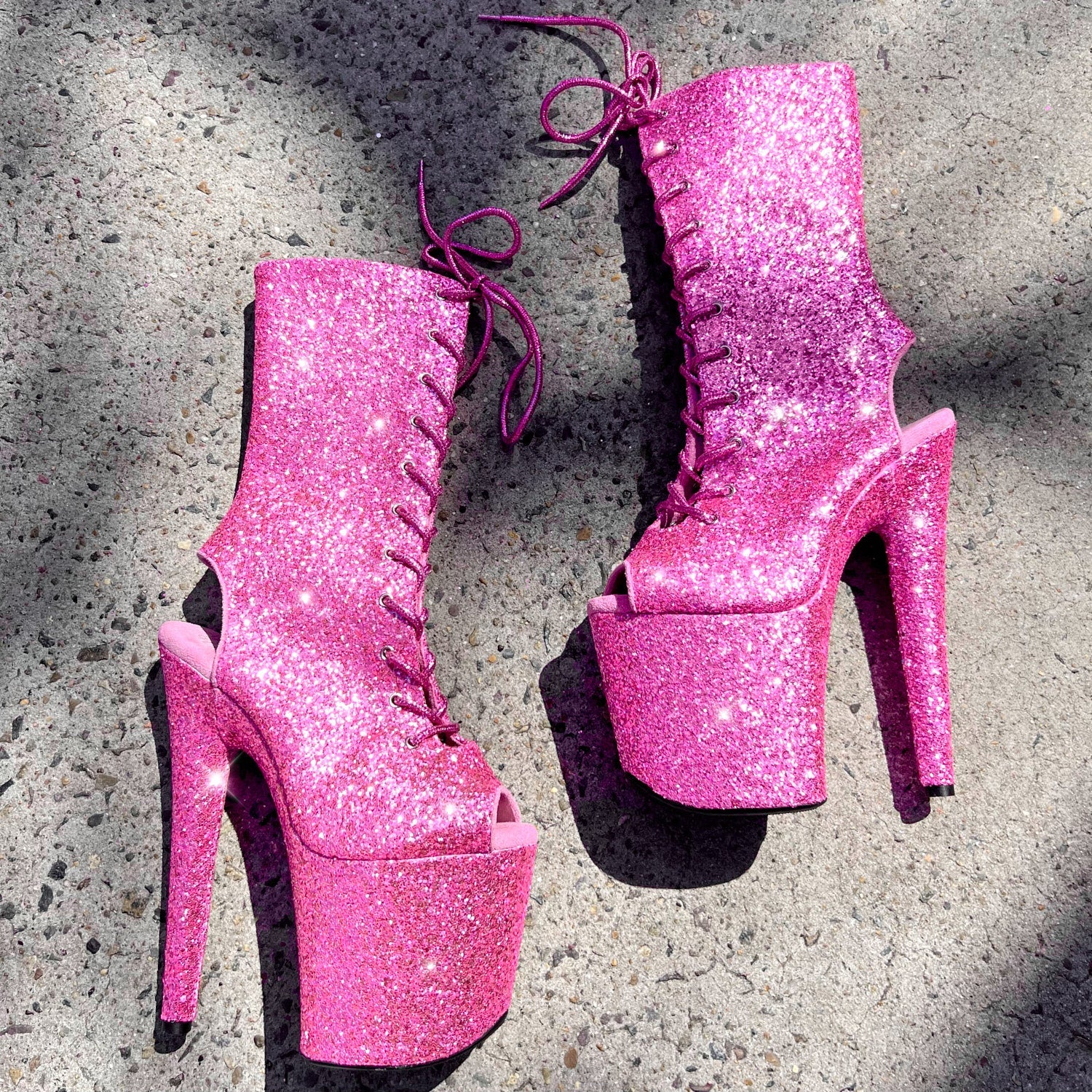 The Glitterati Xtra - OHOT Boot - LOVERGIRL PINK - 8INCH - Image 3