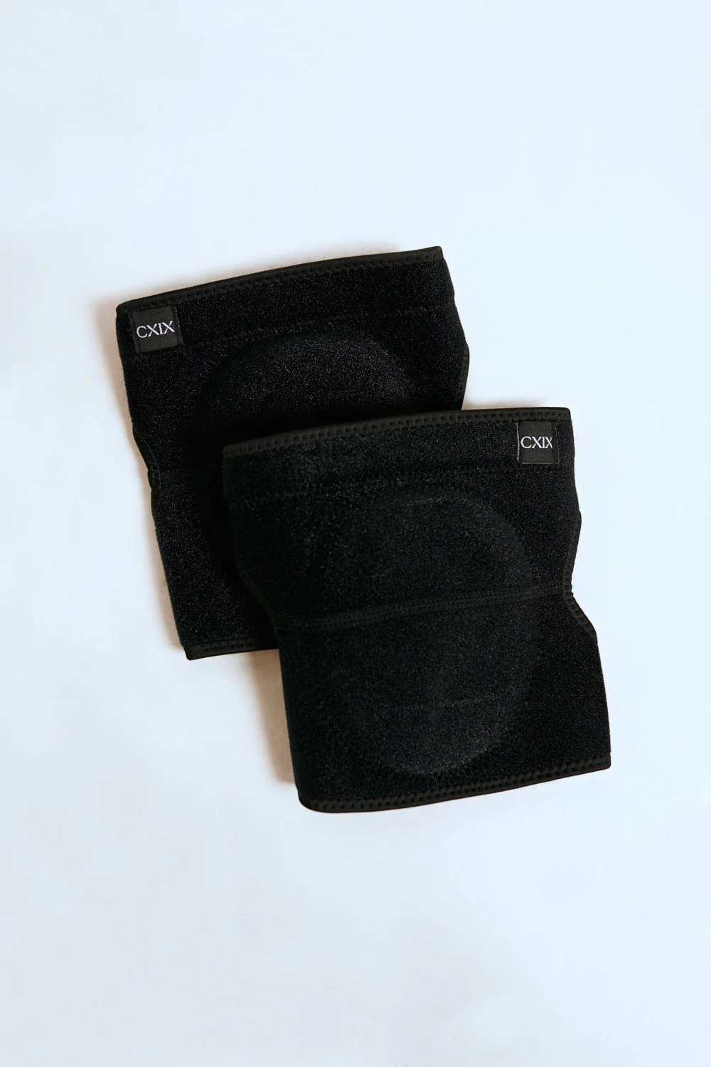 Velcro Knee Pads: Black - Image 4
